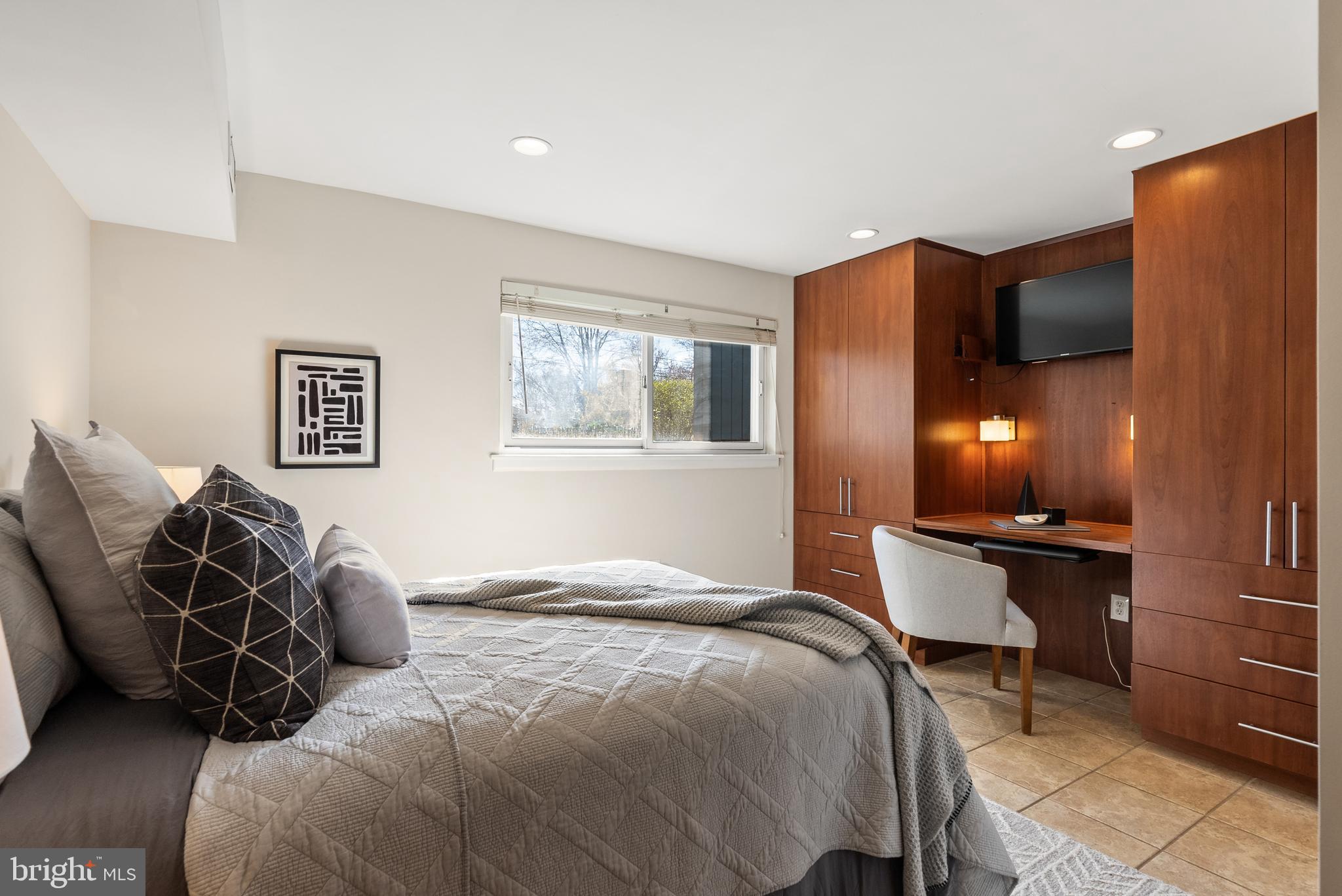 MERRIMACK PARK - Residential