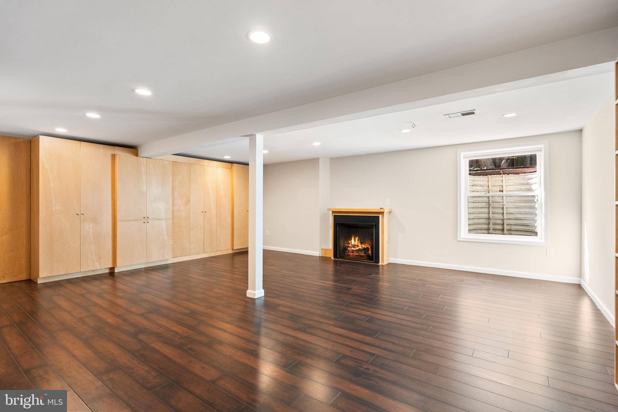 MERRIMACK PARK - Residential