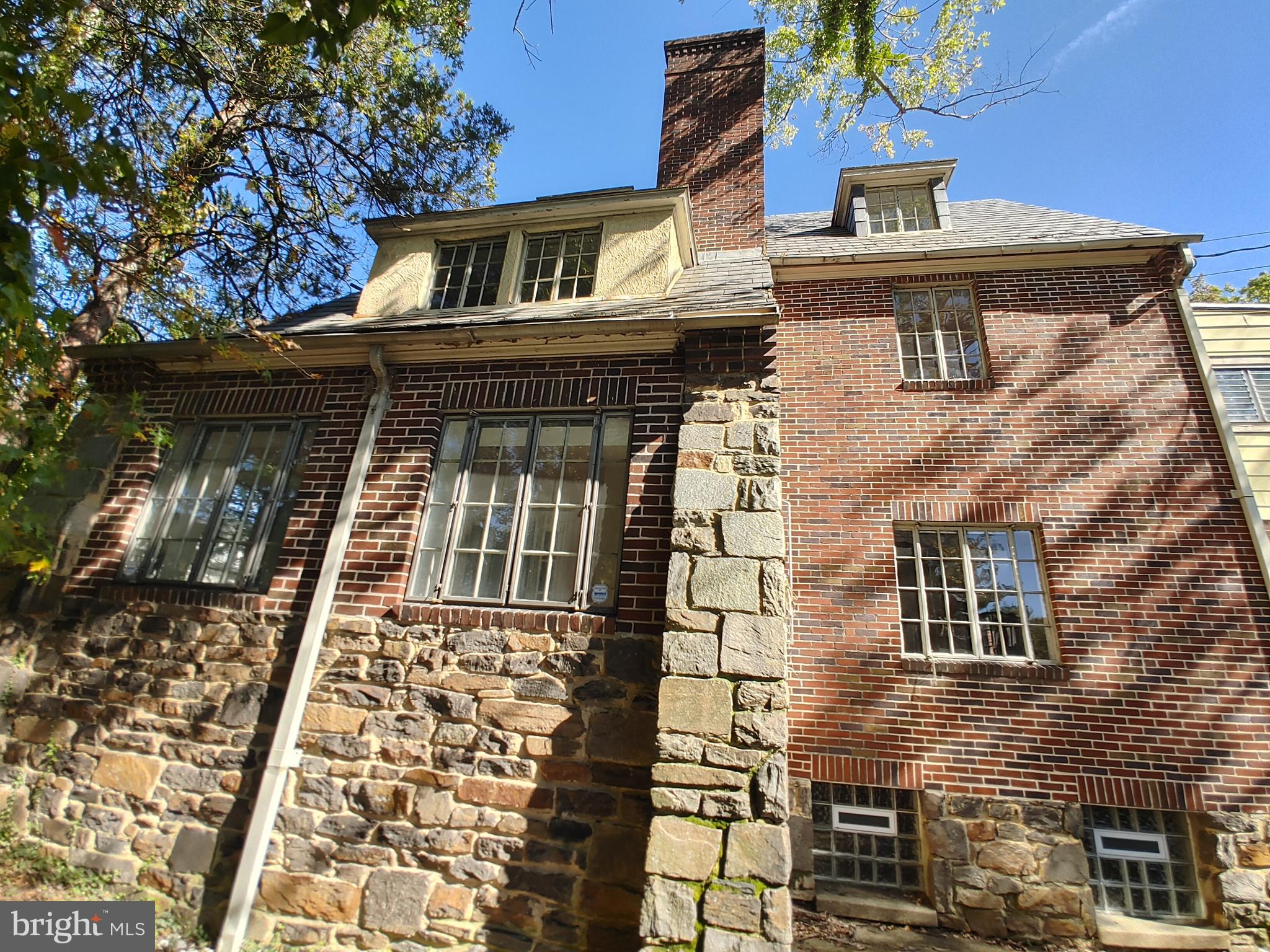 WAVERLY - Residential