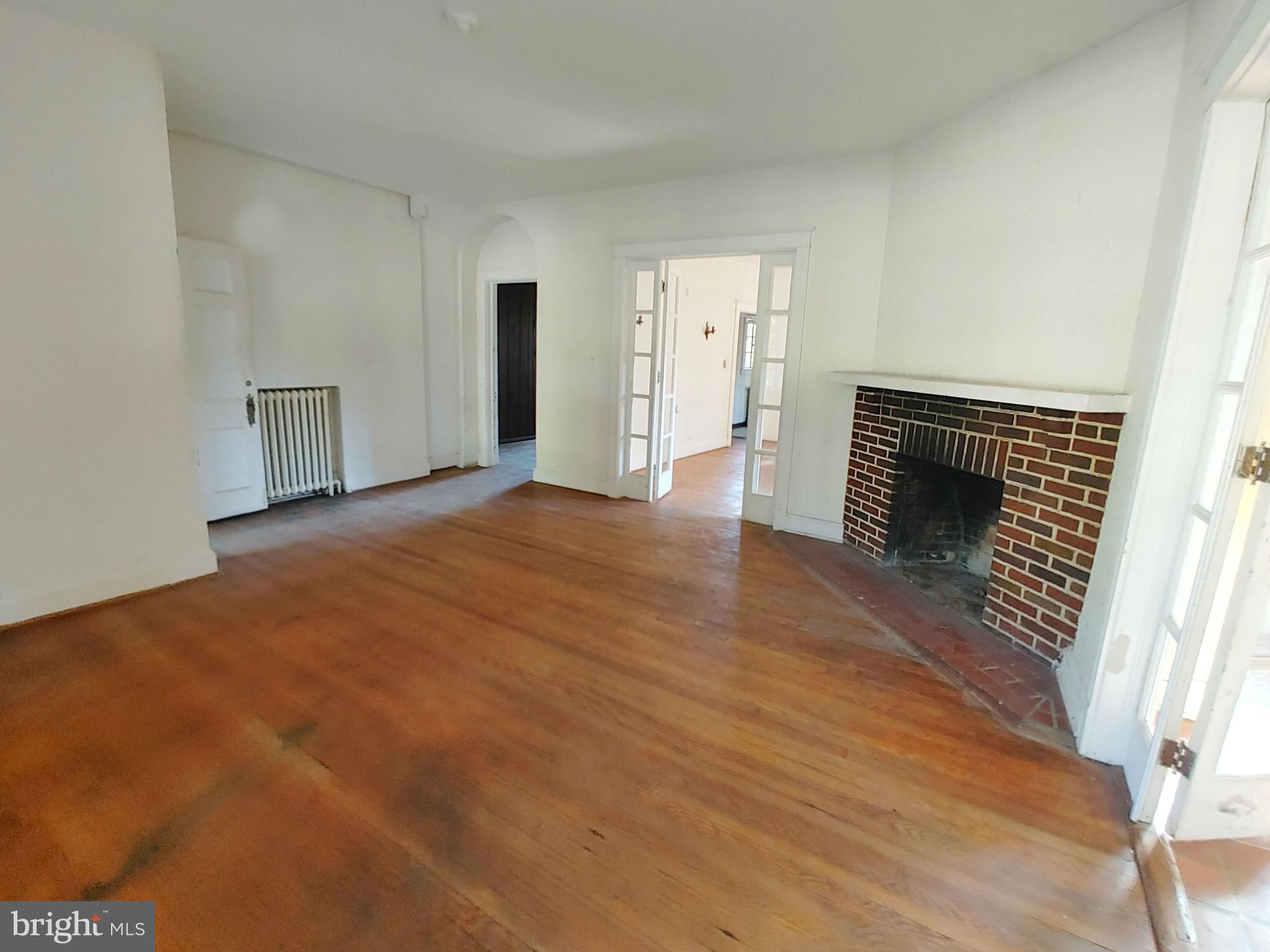 WAVERLY - Residential