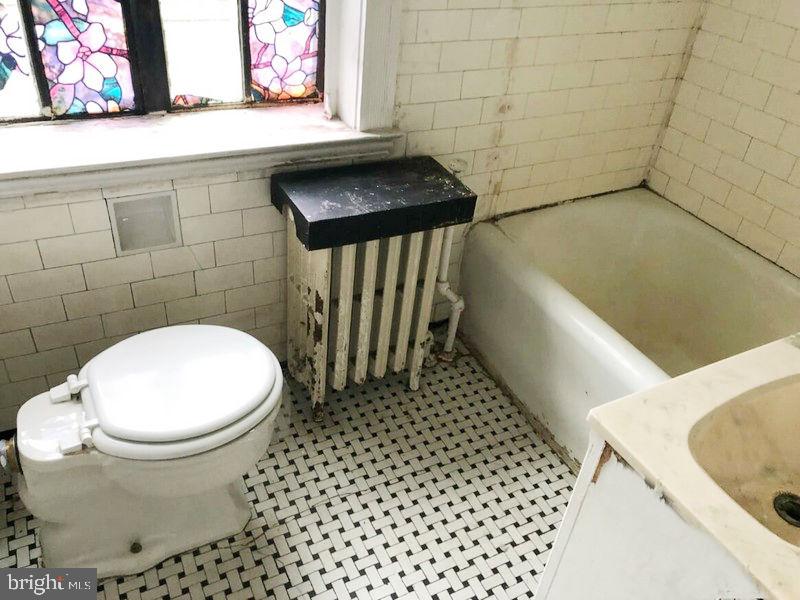 WAVERLY - Residential