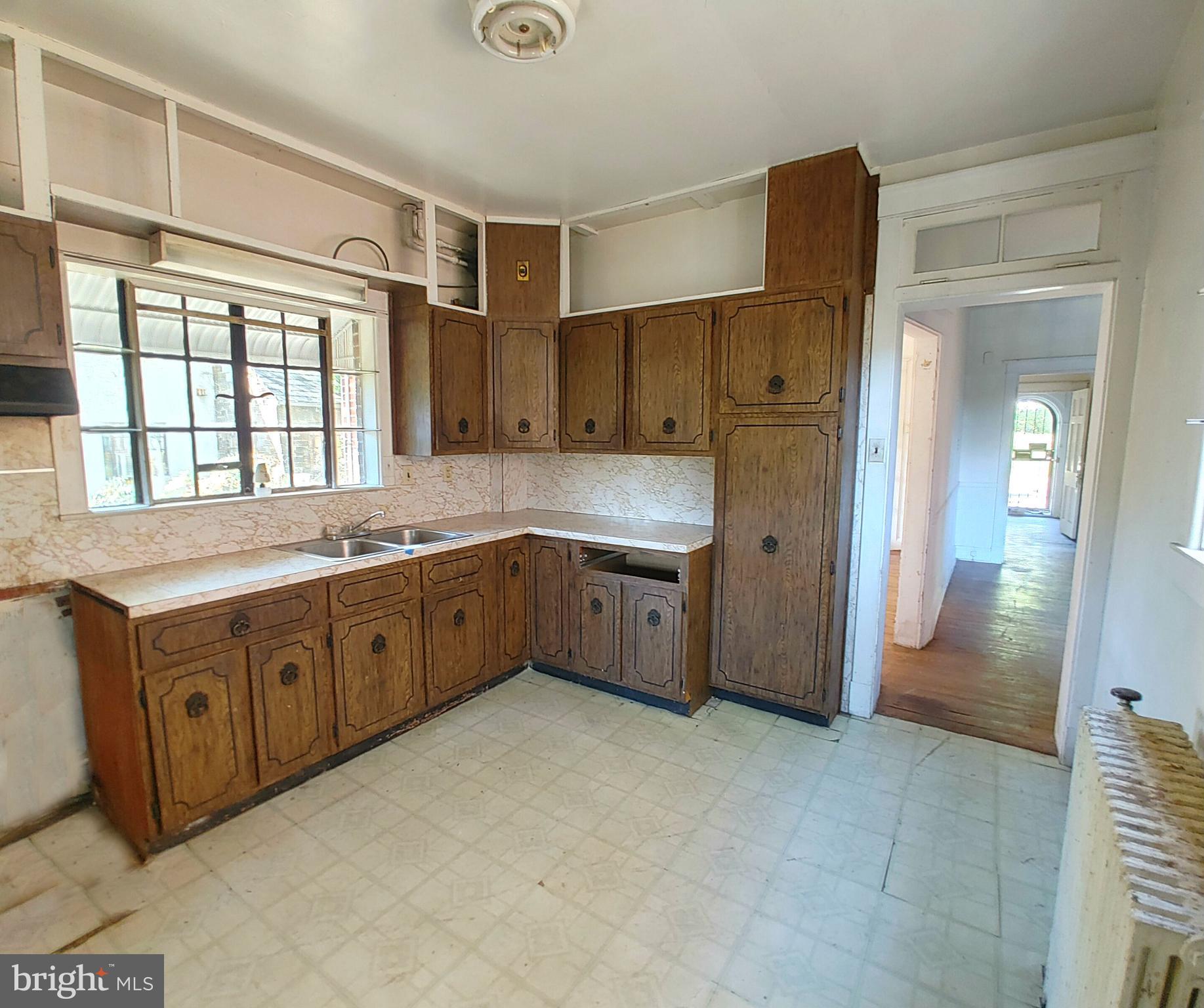 WAVERLY - Residential