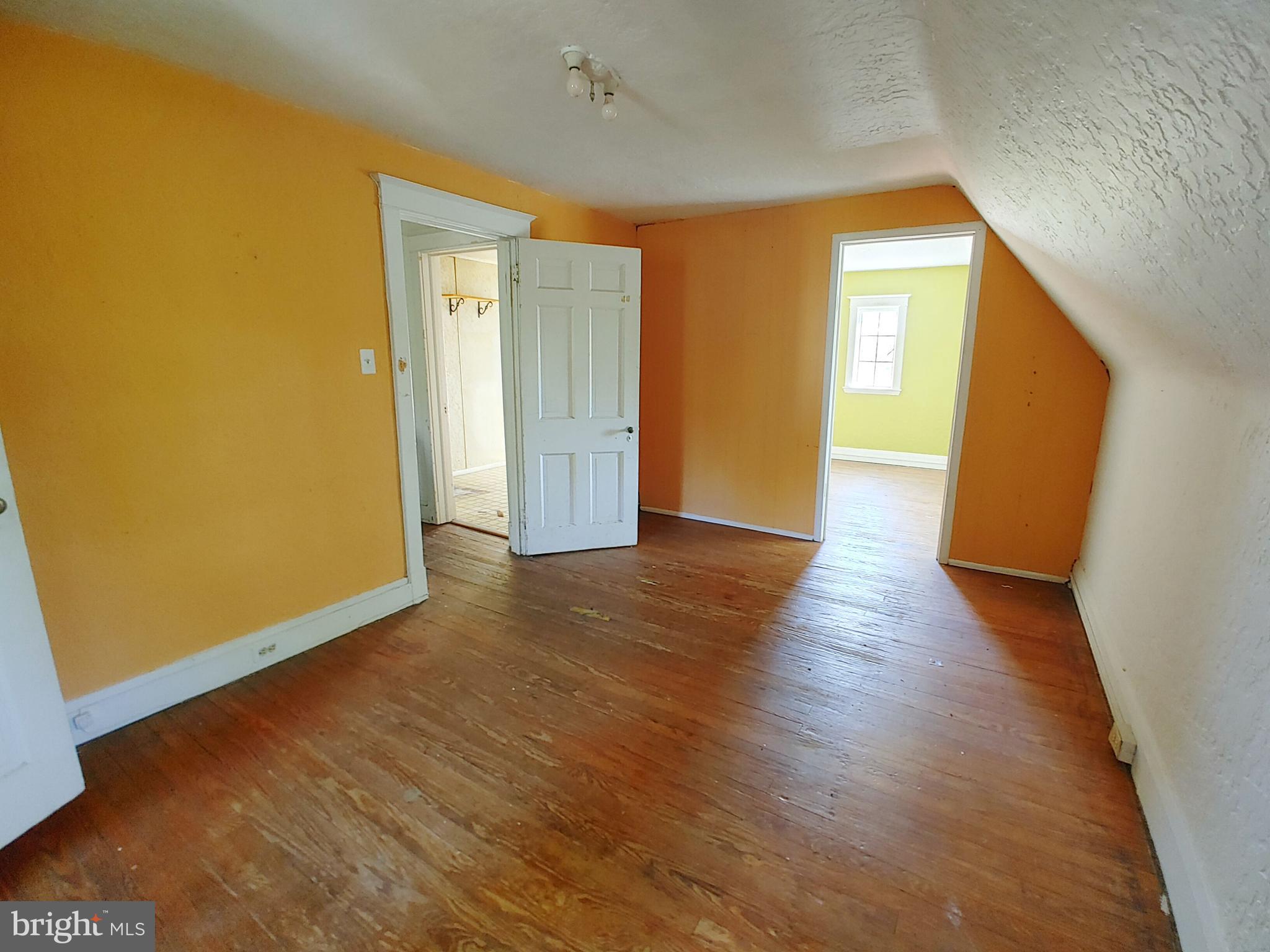 WAVERLY - Residential