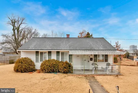 705 Shelby Drive, Oxon Hill, MD 20745 - MLS#: MDPG2142726