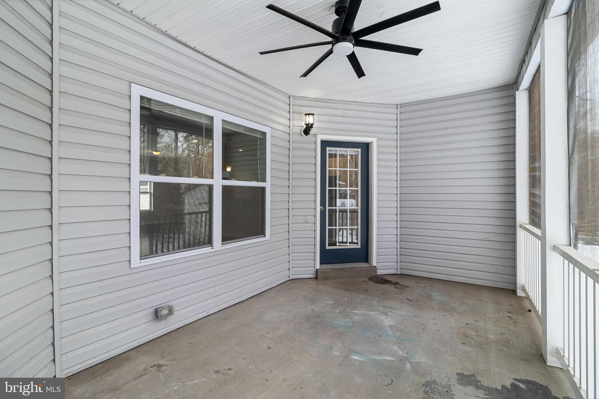 WHITE SANDS - Residential