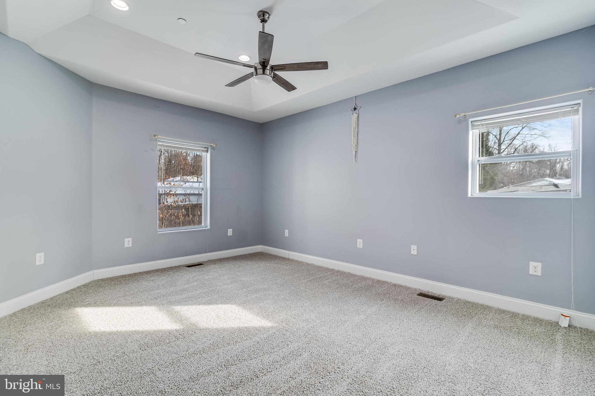 WHITE SANDS - Residential