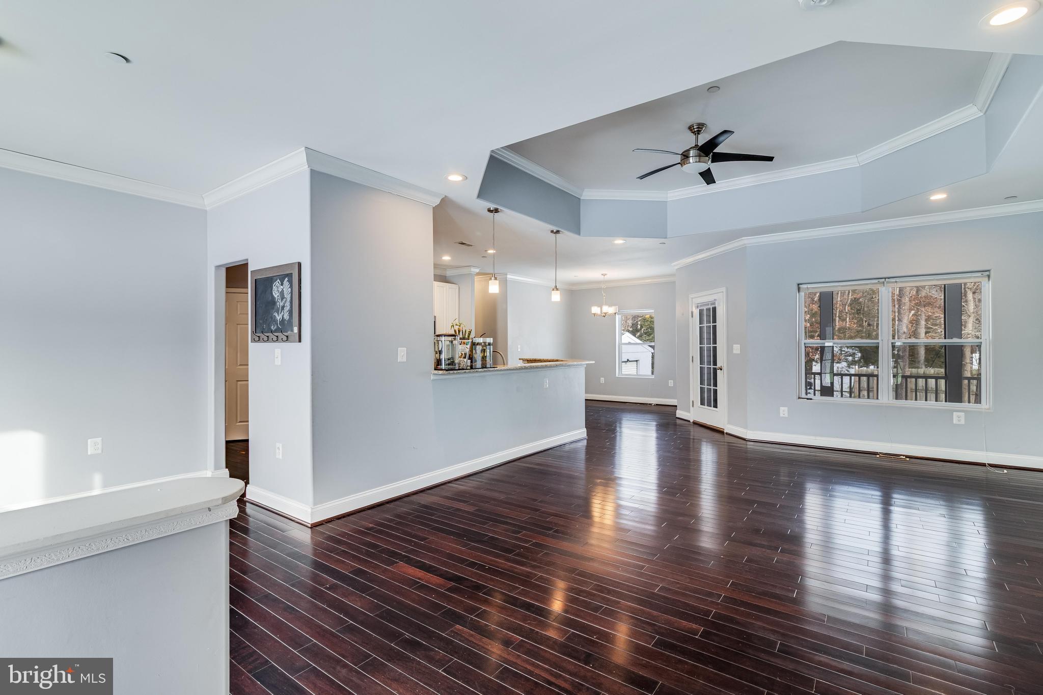 WHITE SANDS - Residential