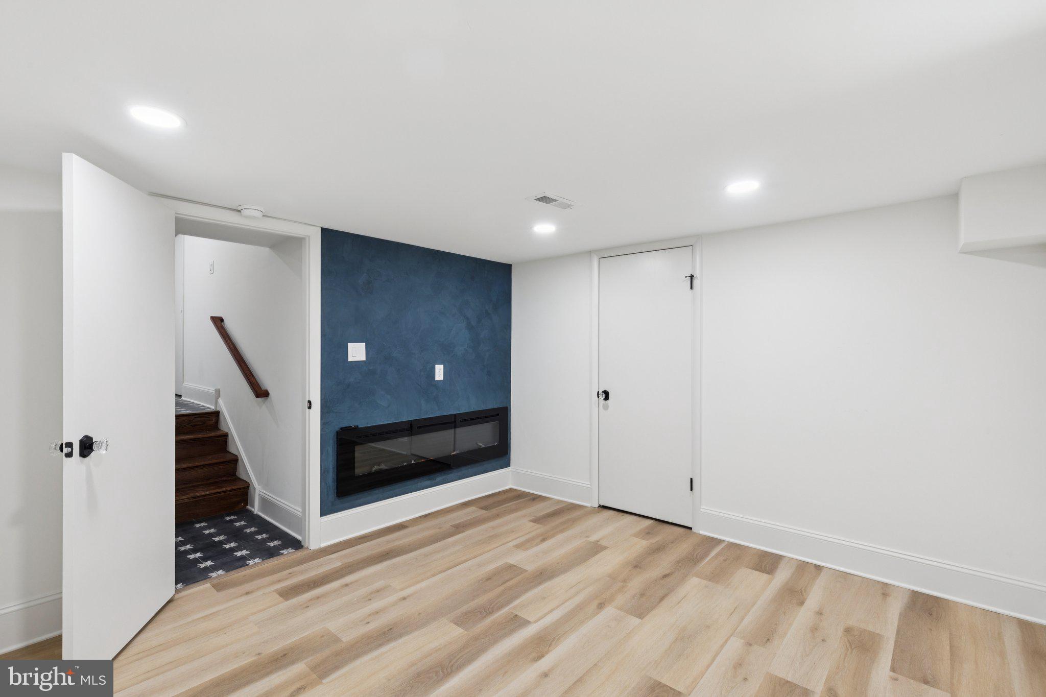 GERMANTOWN (SWEST) - Residential