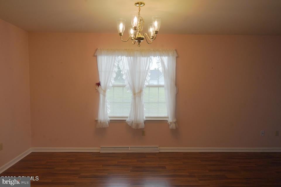 11 DEERFIELD DRIVE