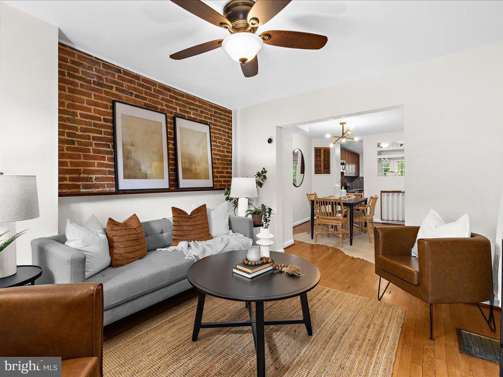 RIVERSIDE - Residential