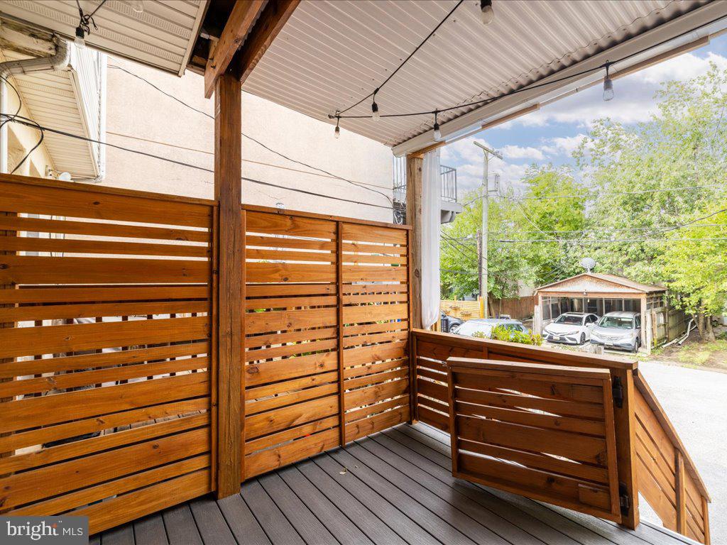 RIVERSIDE - Residential