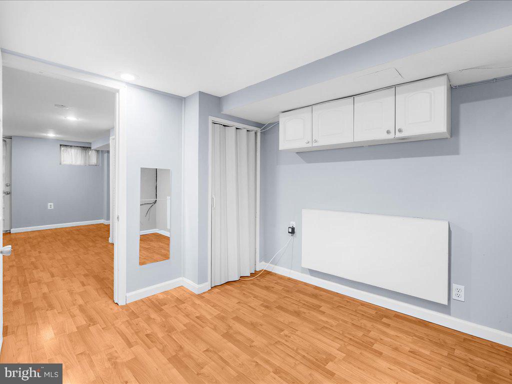 RIVERSIDE - Residential