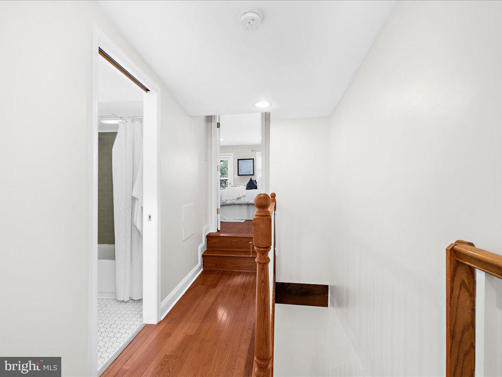 RIVERSIDE - Residential