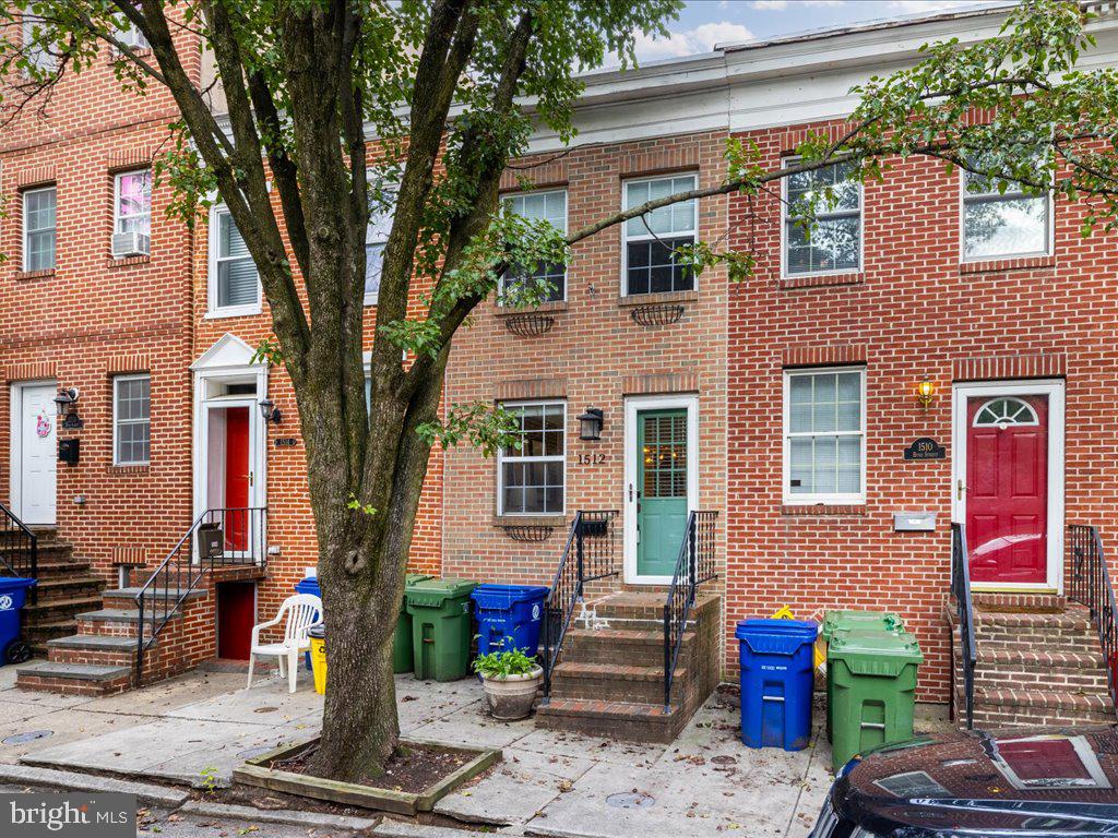 RIVERSIDE - Residential