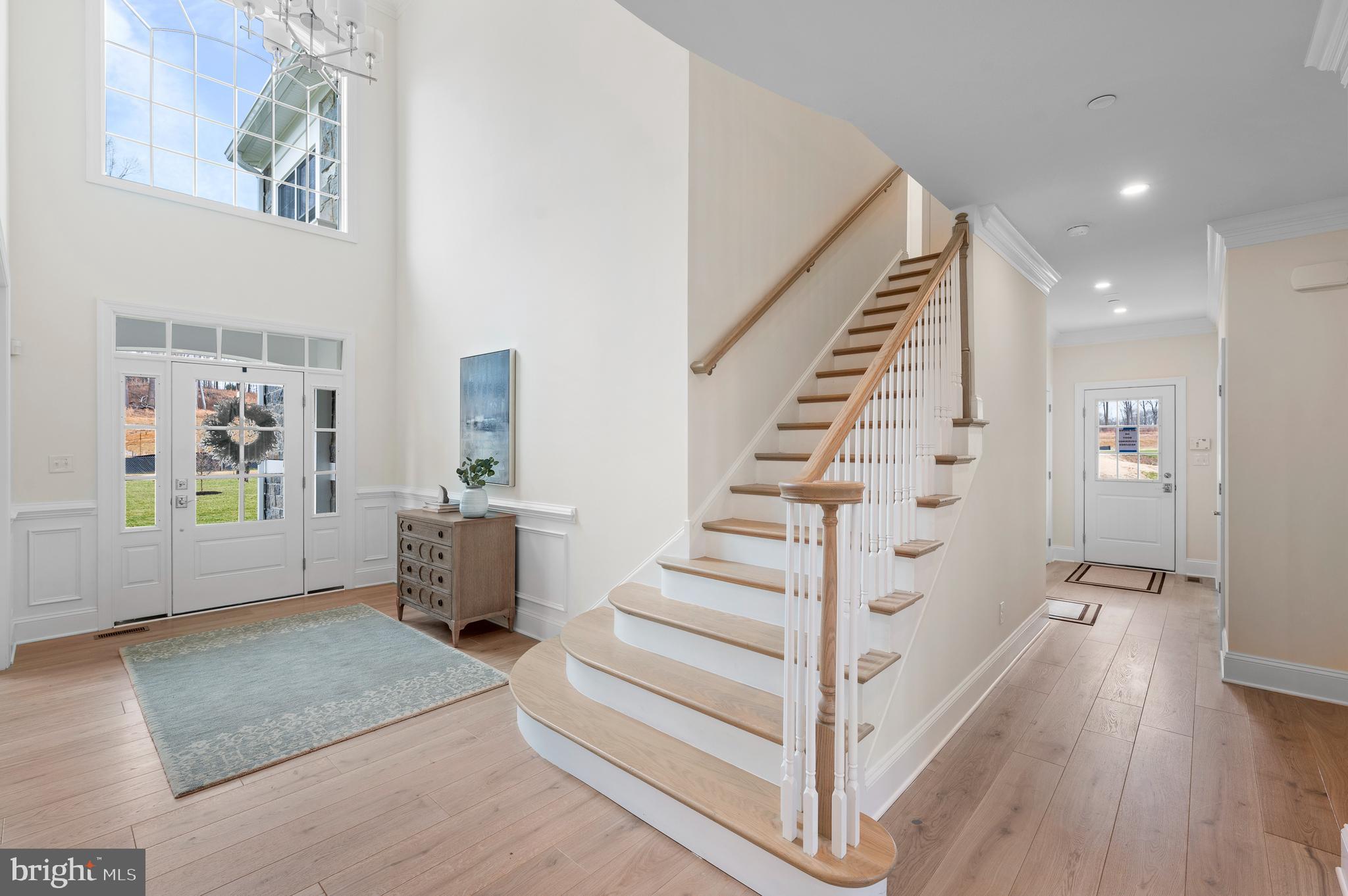 VILLAGE OF FOUR SEASONS - Residential