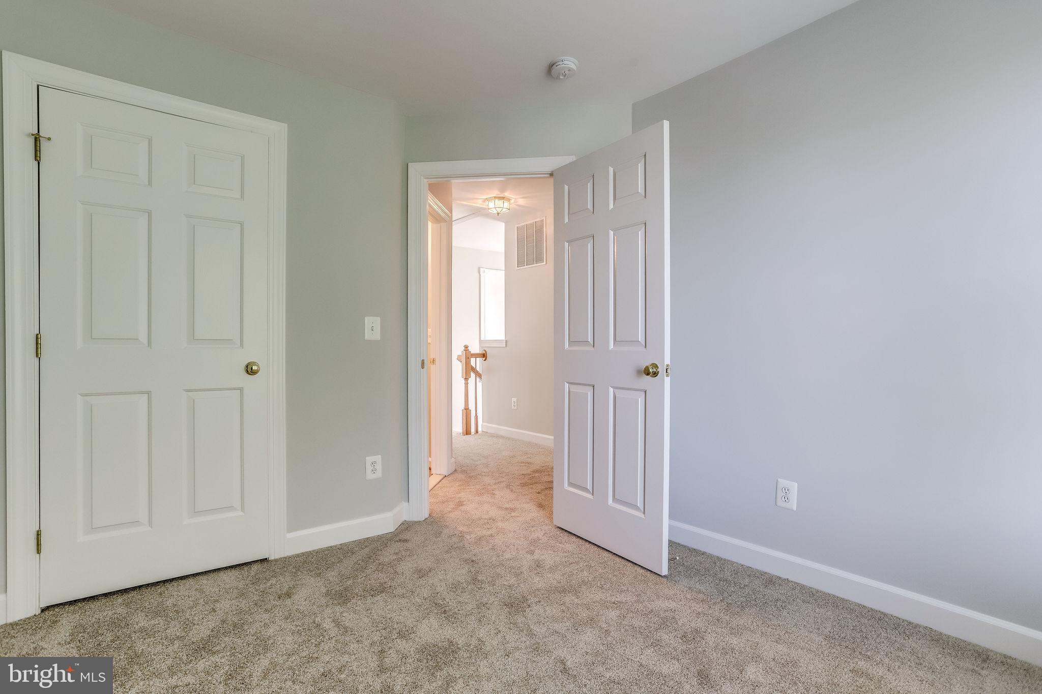 SUMMERS GROVE - Residential Lease