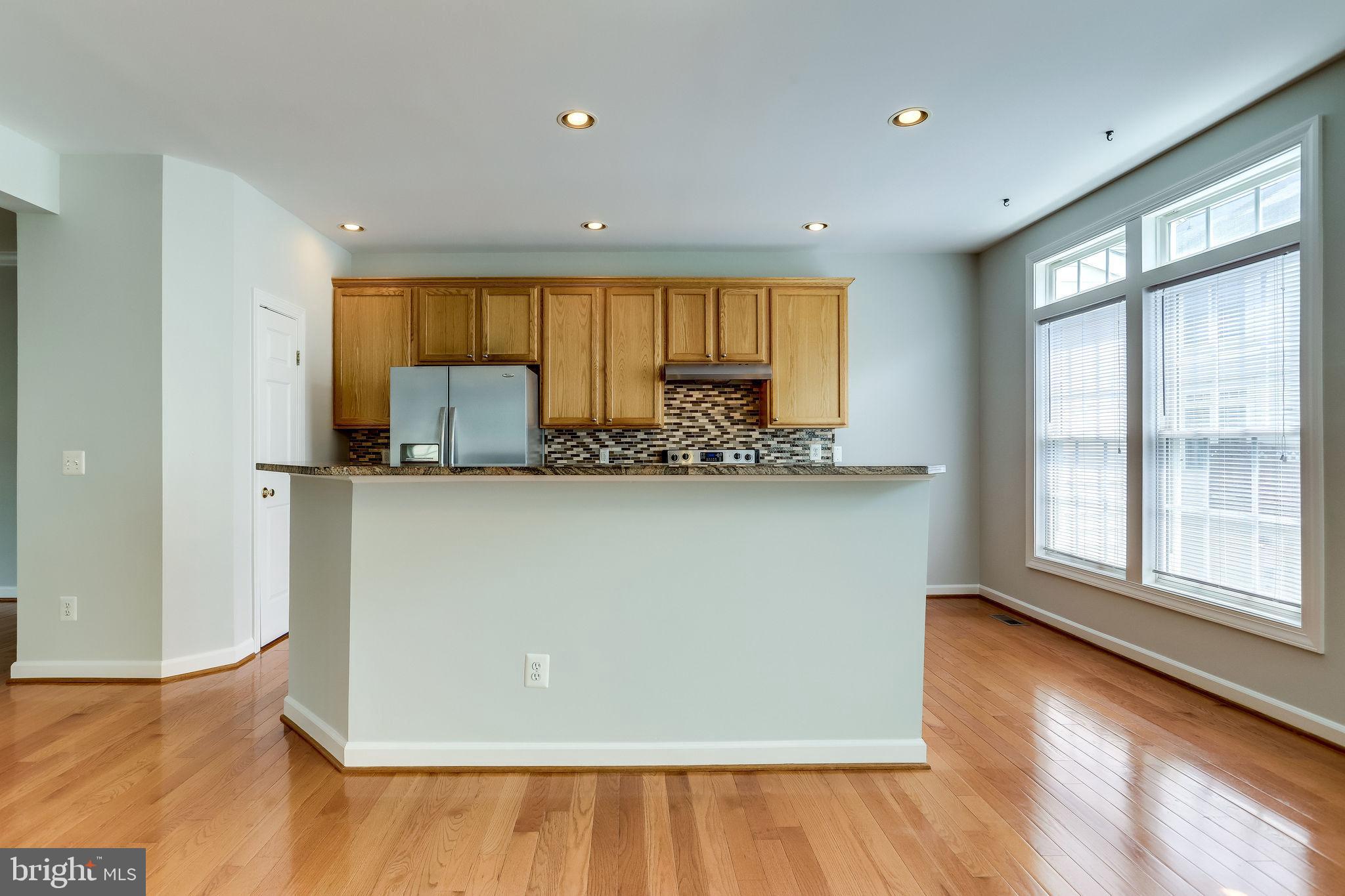 SUMMERS GROVE - Residential Lease