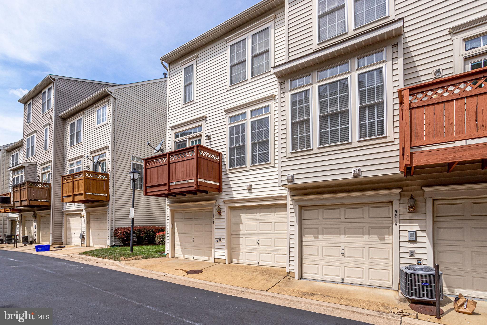 SUMMERS GROVE - Residential Lease