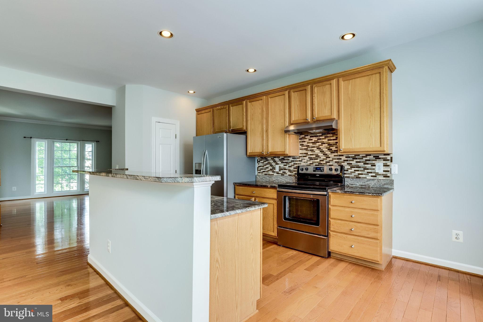 SUMMERS GROVE - Residential Lease