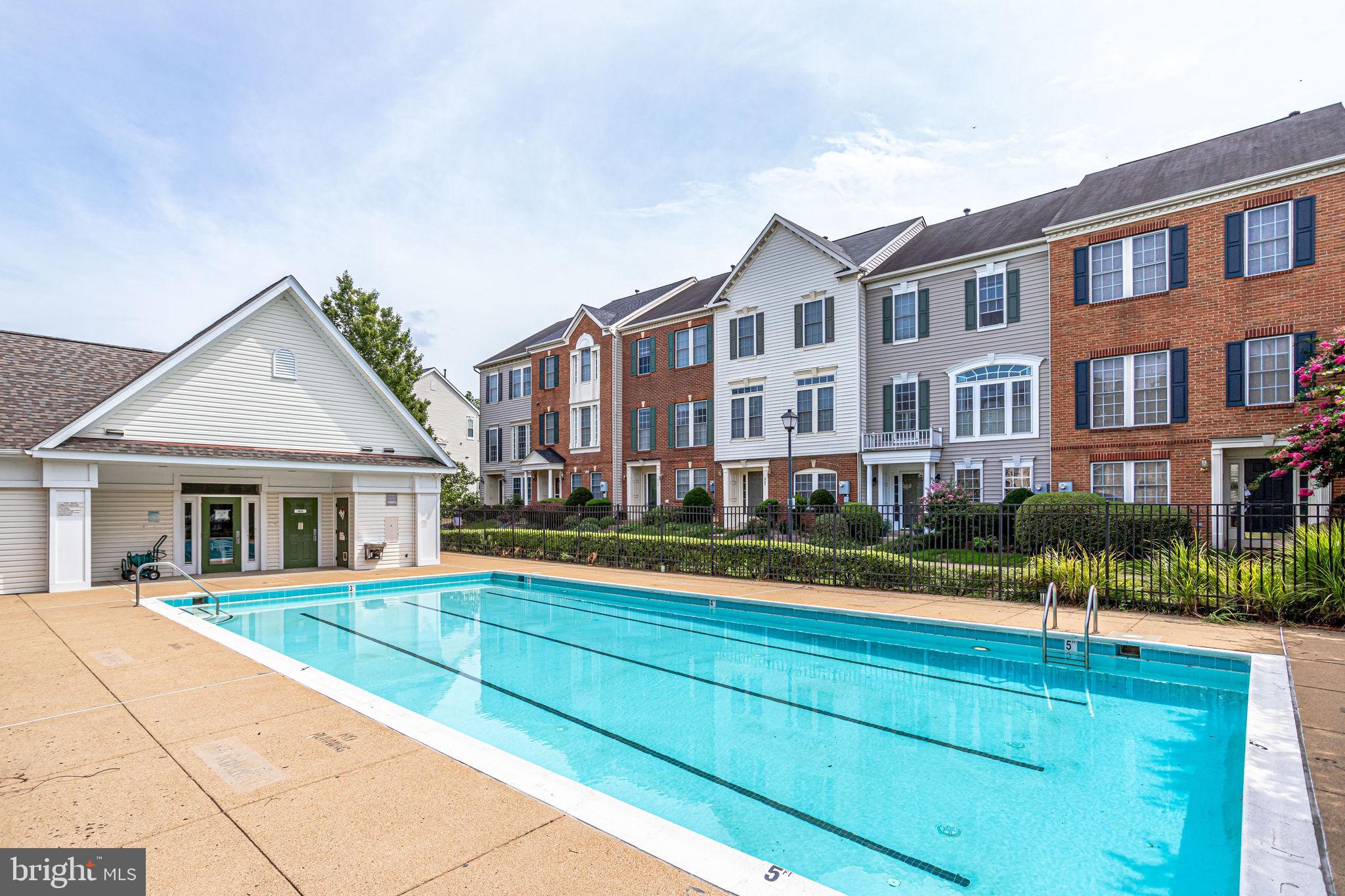 SUMMERS GROVE - Residential Lease