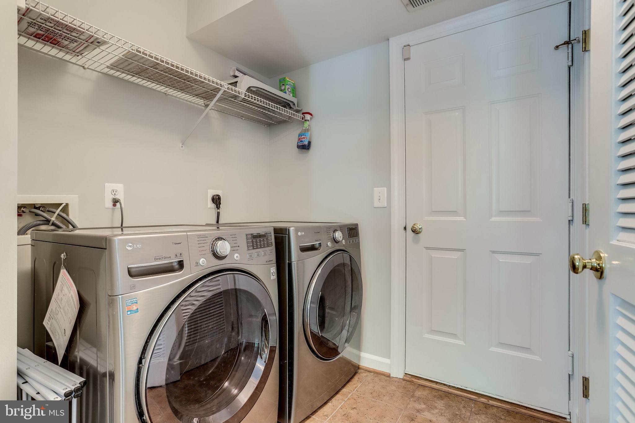 SUMMERS GROVE - Residential Lease