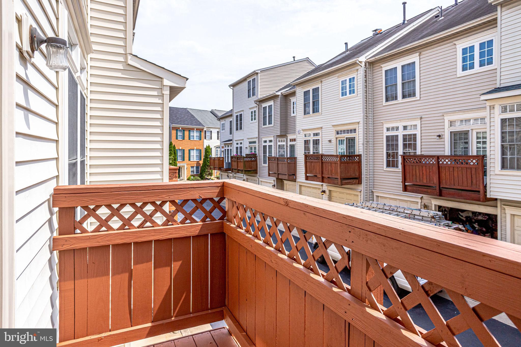 SUMMERS GROVE - Residential Lease