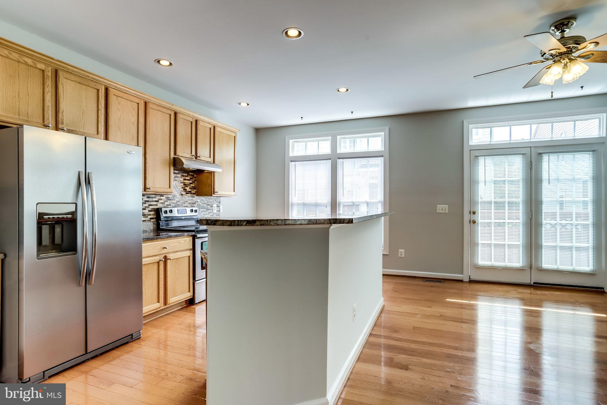 SUMMERS GROVE - Residential Lease