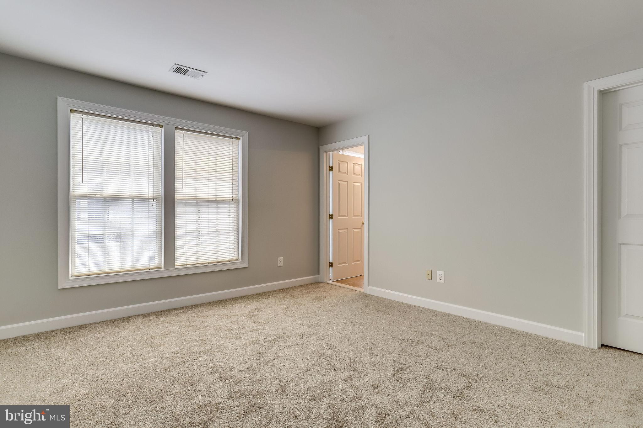 SUMMERS GROVE - Residential Lease