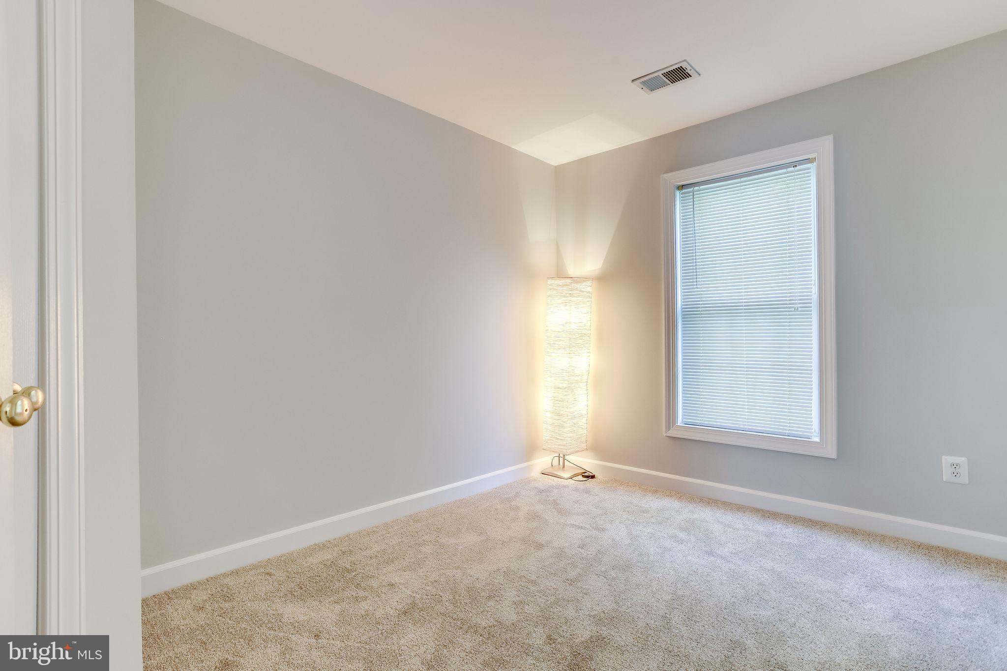 SUMMERS GROVE - Residential Lease