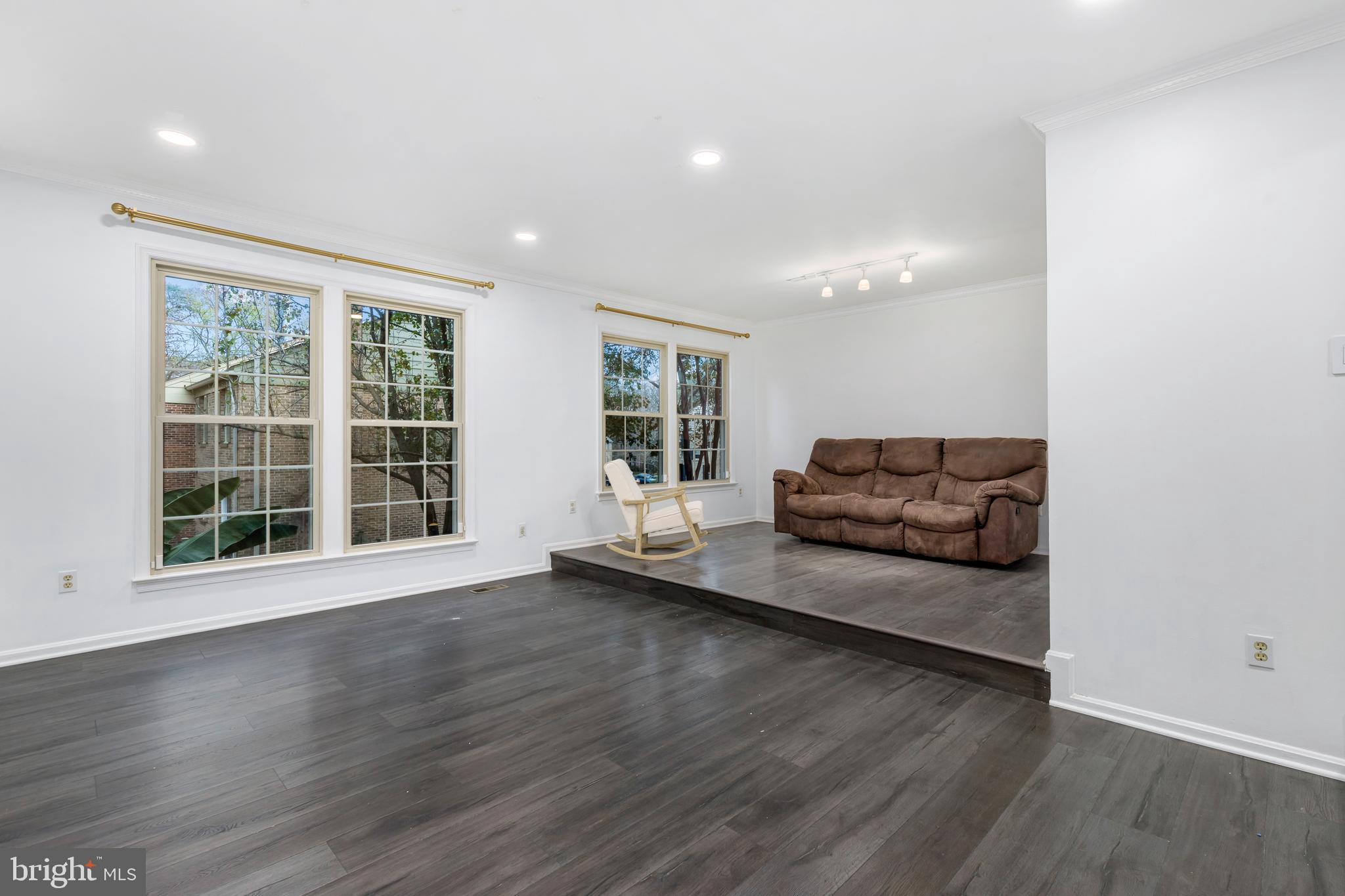 WOODLYNNE COMMUNITY - Residential Lease