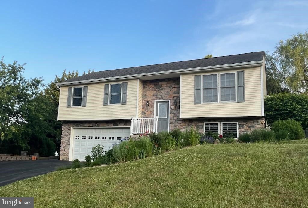 SUMMER HILL - Residential