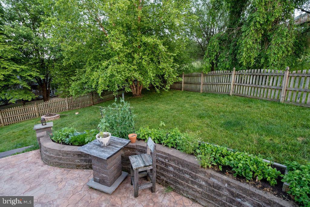 SUMMER HILL - Residential