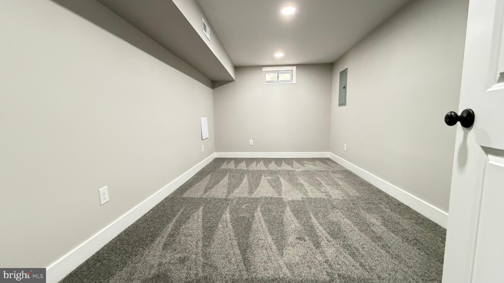 WEST KENSINGTON - Residential