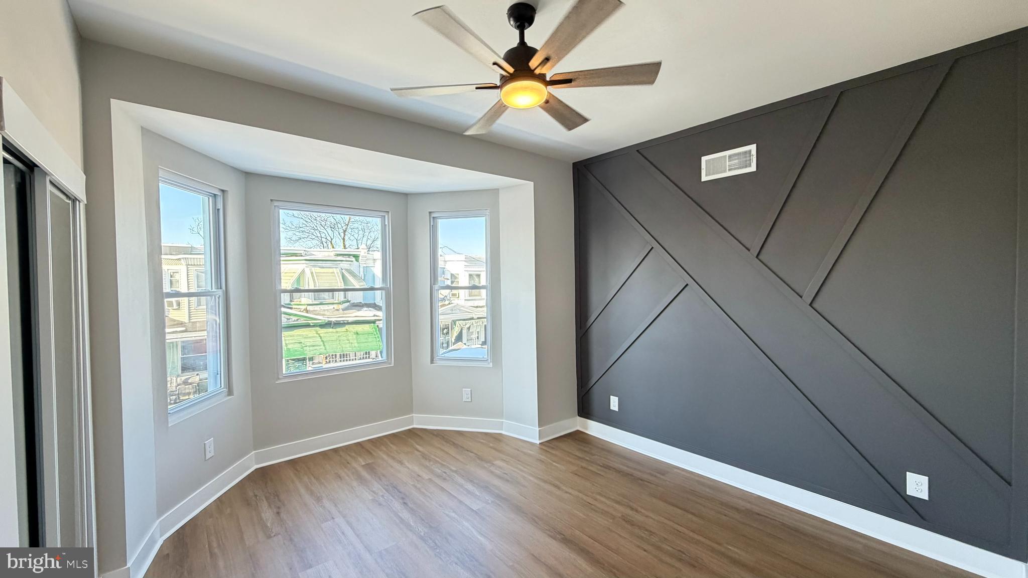 WEST KENSINGTON - Residential