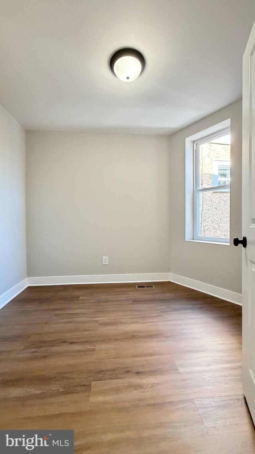 WEST KENSINGTON - Residential