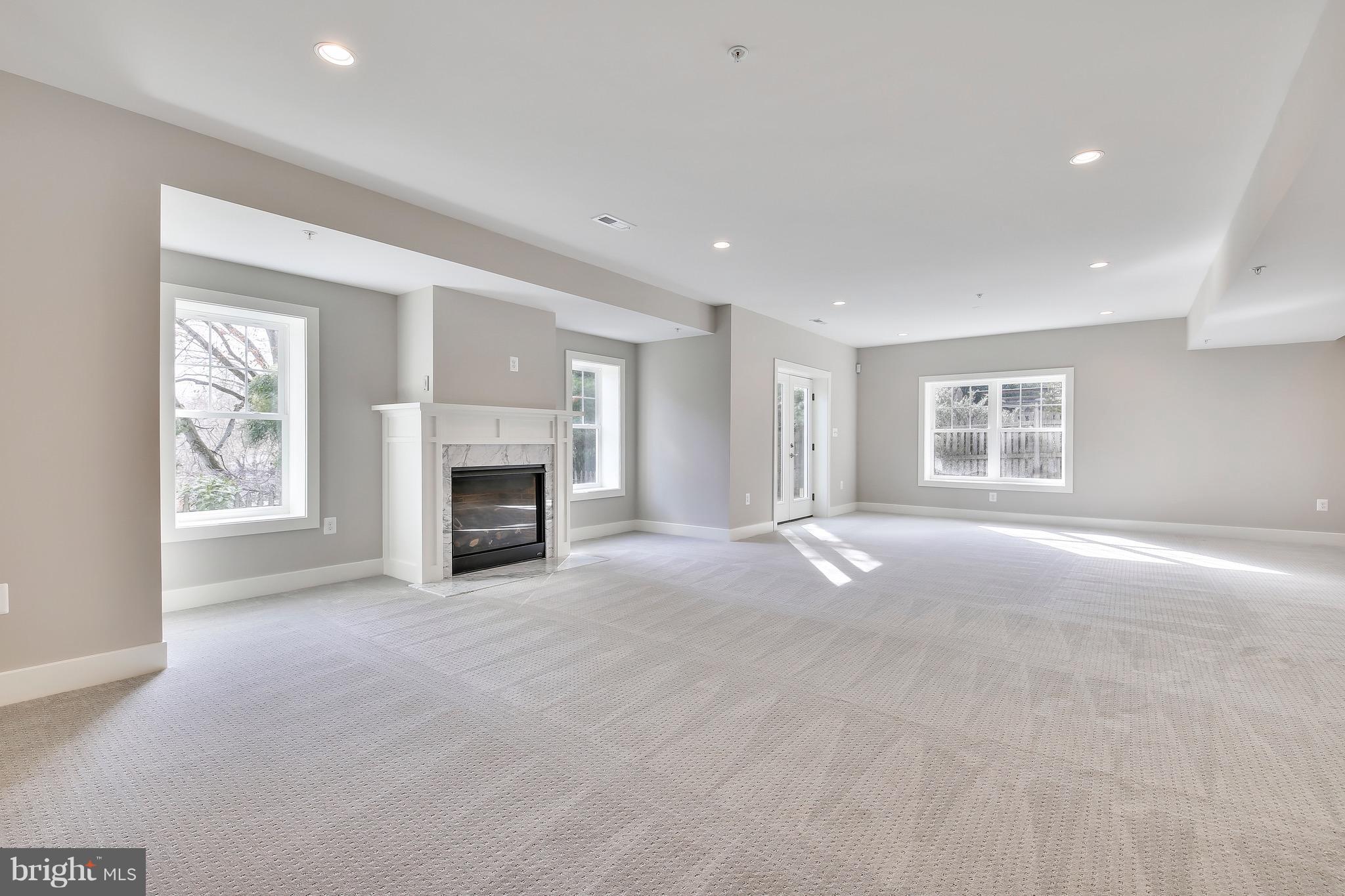 WILSON KNOLLS - Residential