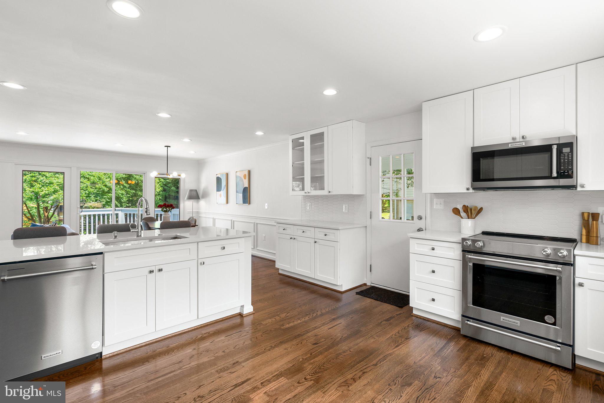 WEST RIDING - Residential