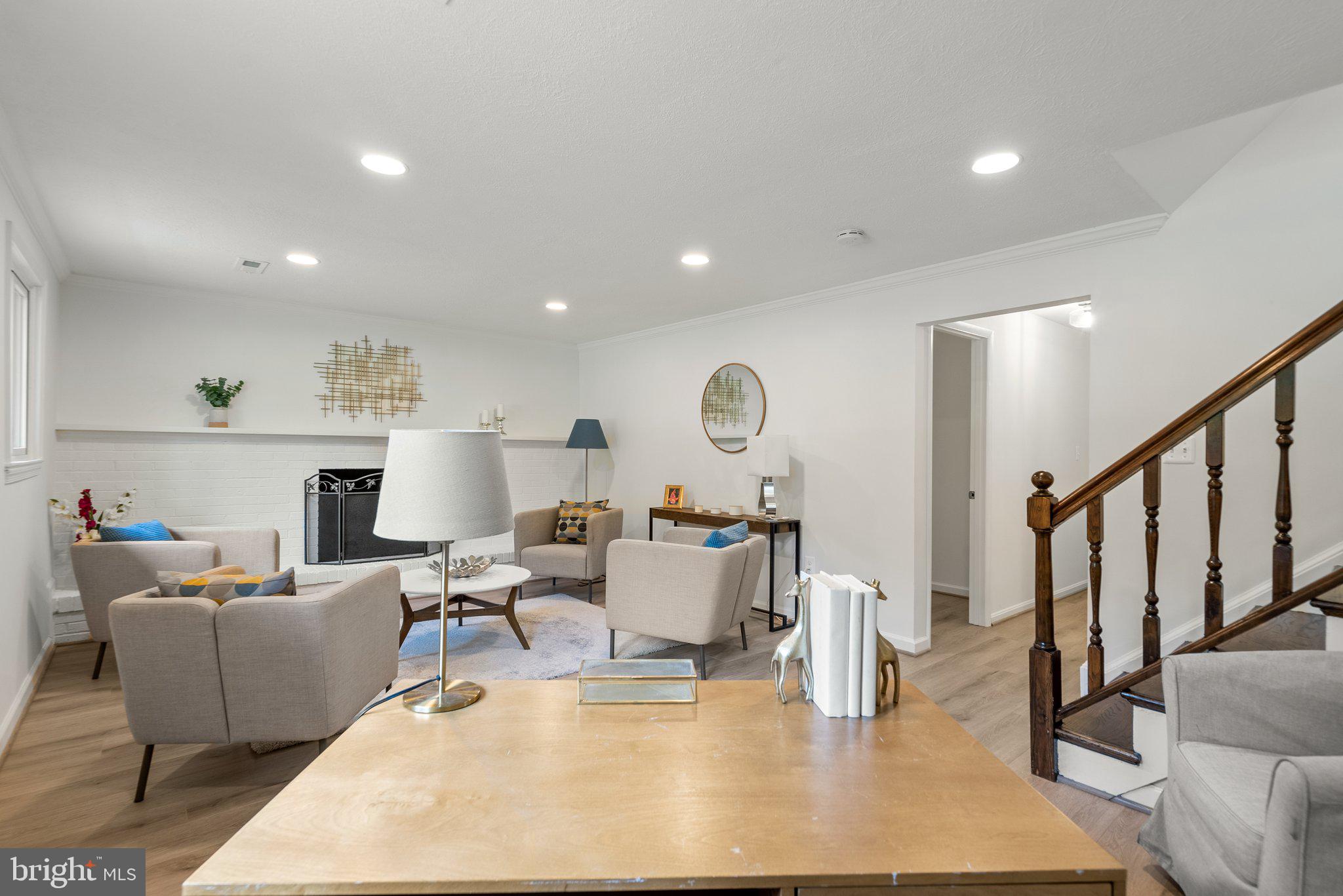 WEST RIDING - Residential