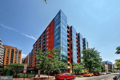 Homes For Sale - 1117 10th Street #301<br/> WASHINGTON, DC 20001