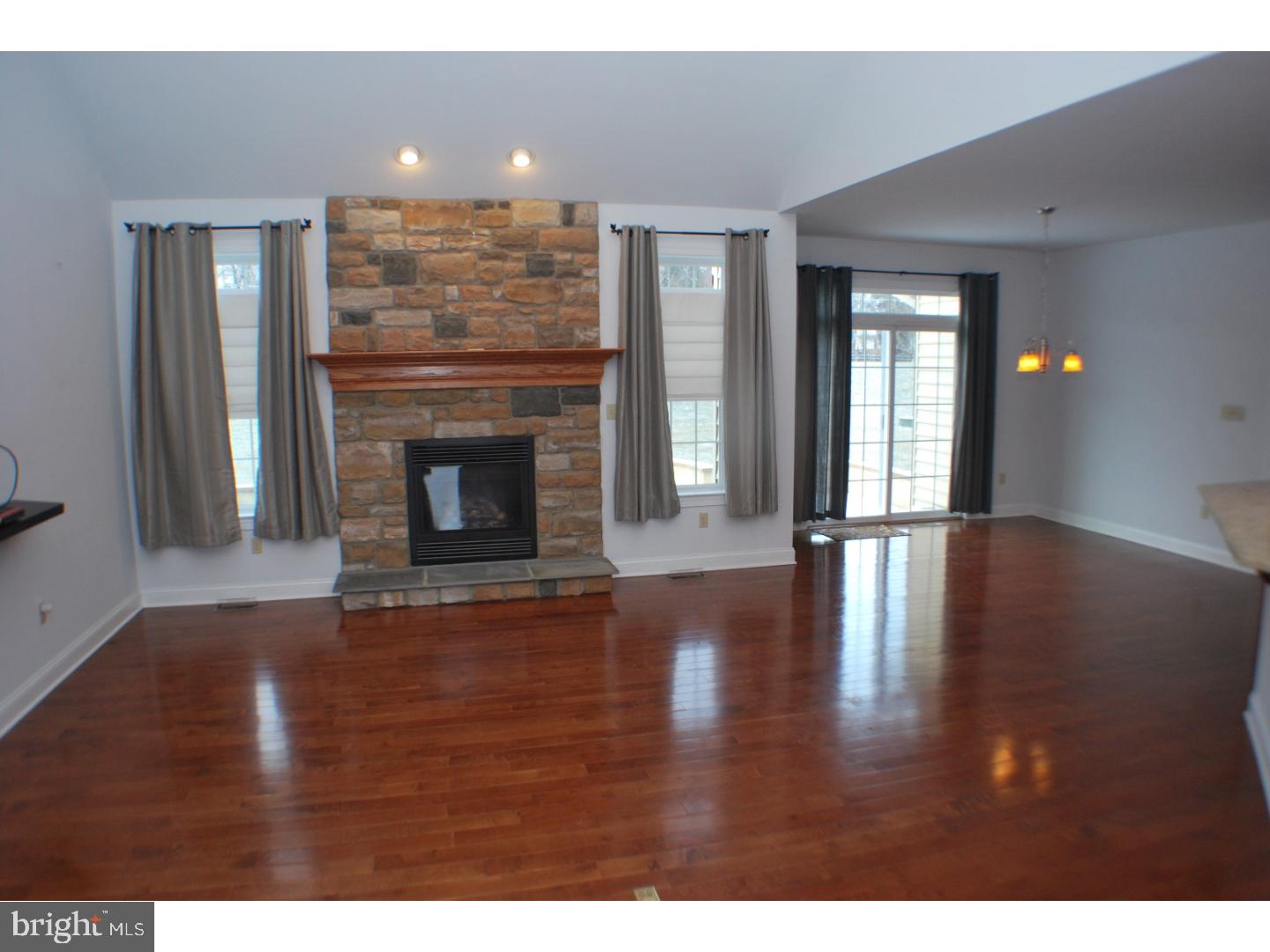 HARLEYSVILLE - Residential
