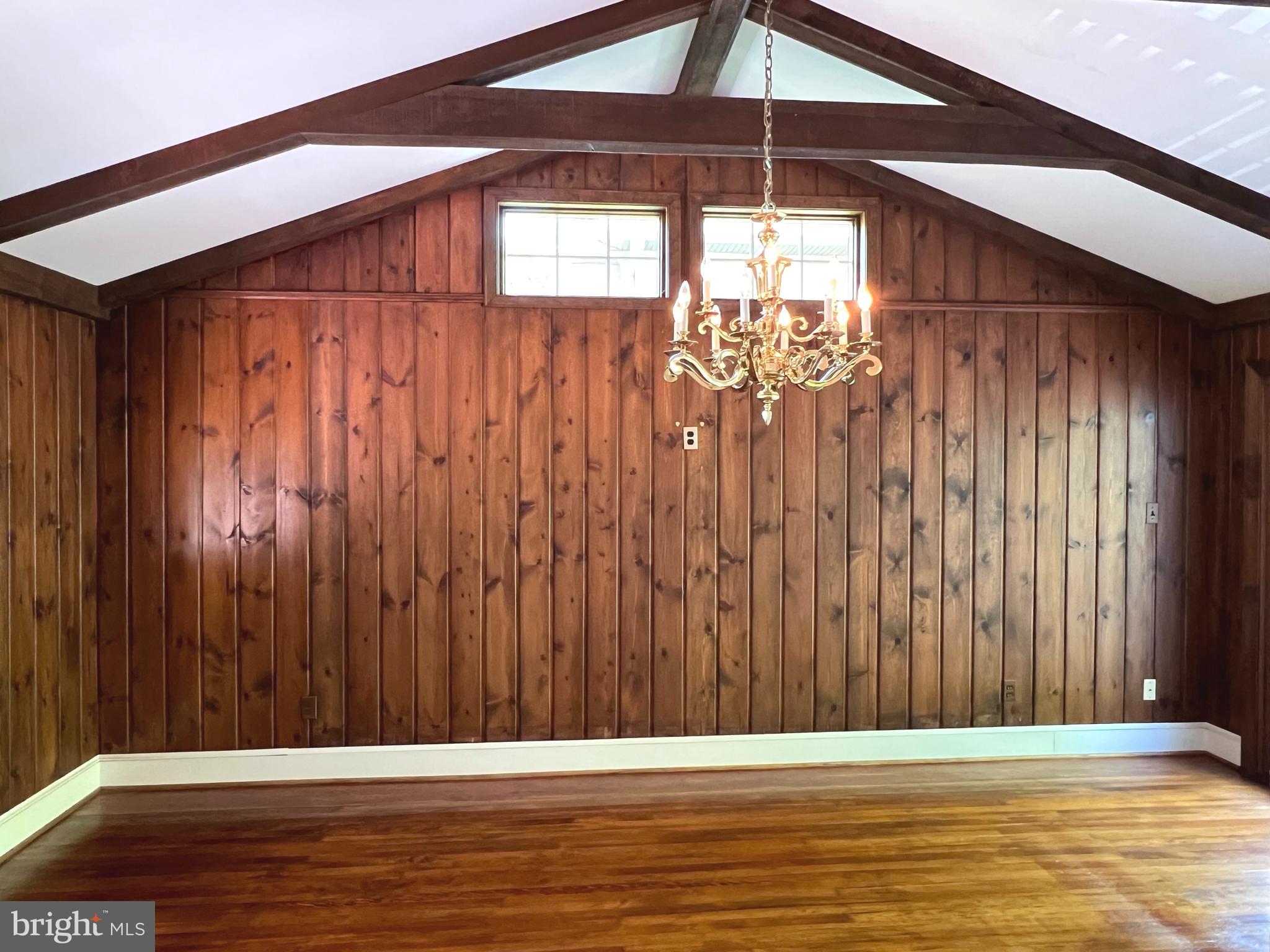 BANNOCKBURN - Residential