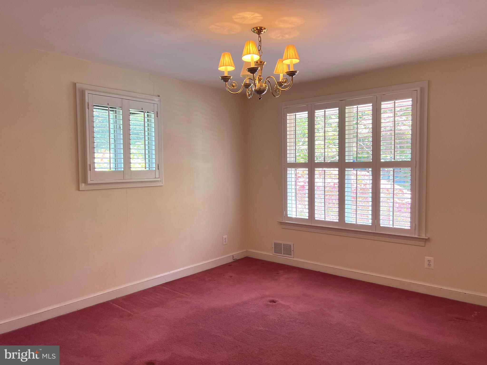 BANNOCKBURN - Residential