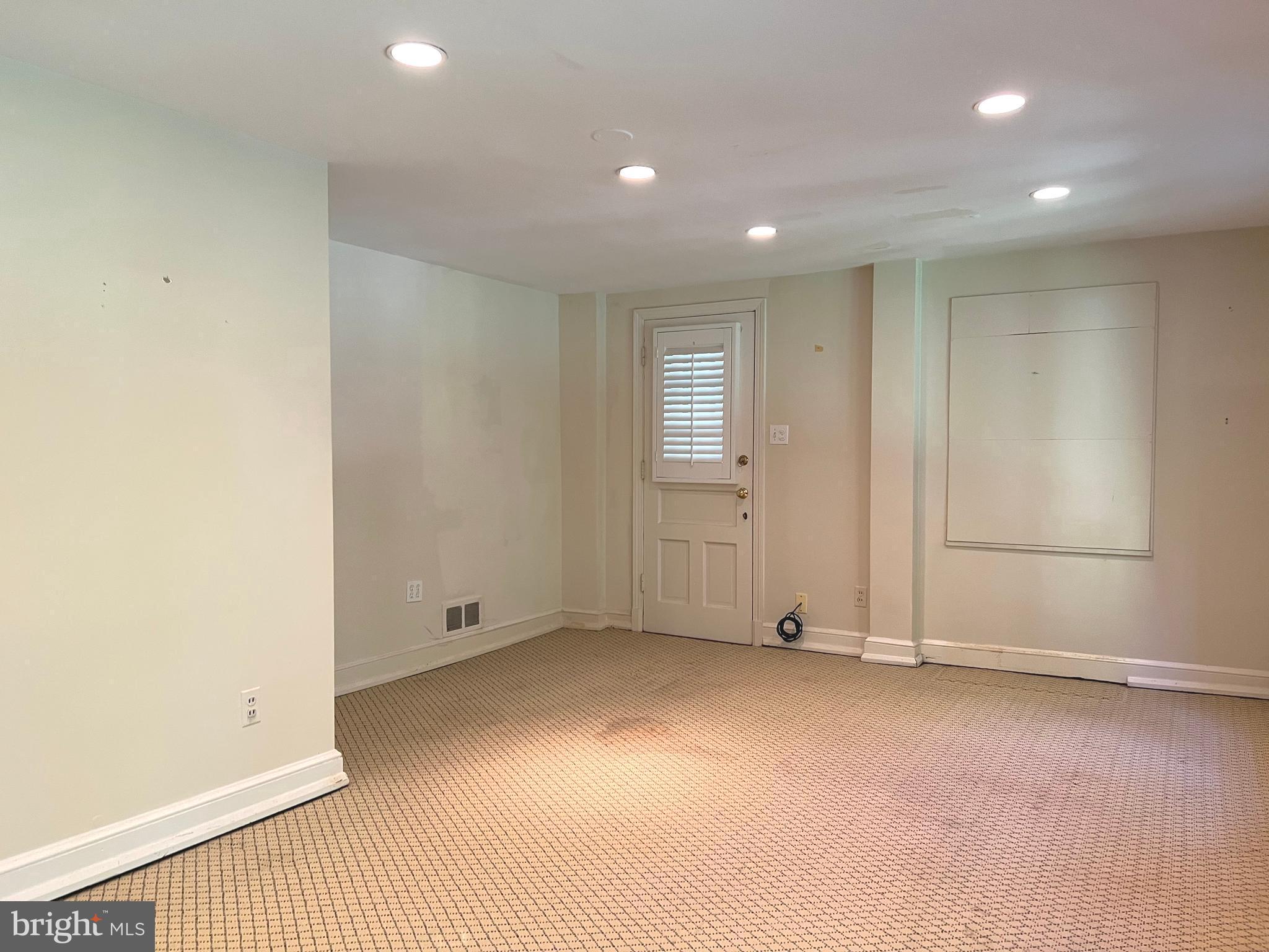 BANNOCKBURN - Residential