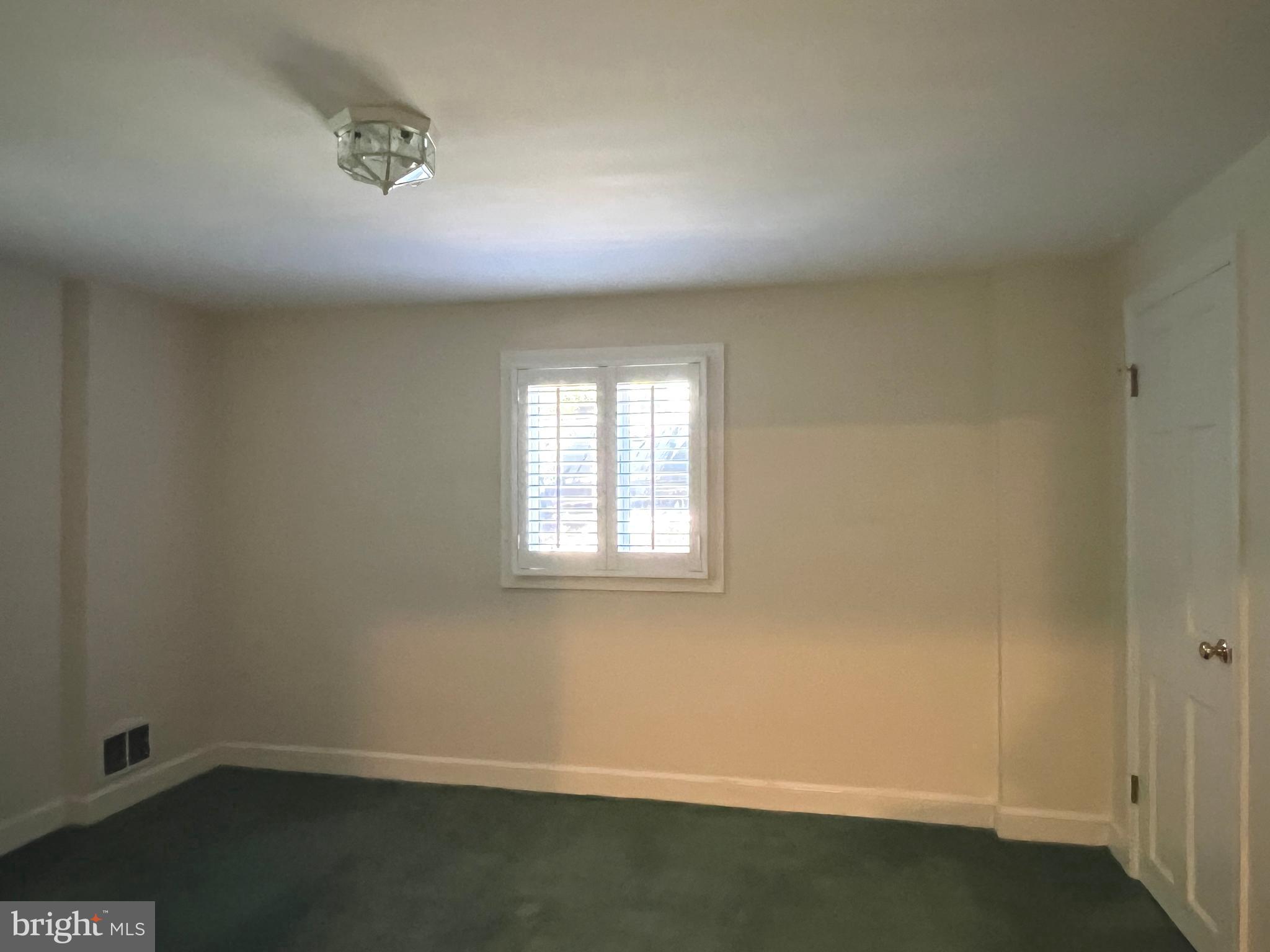 BANNOCKBURN - Residential