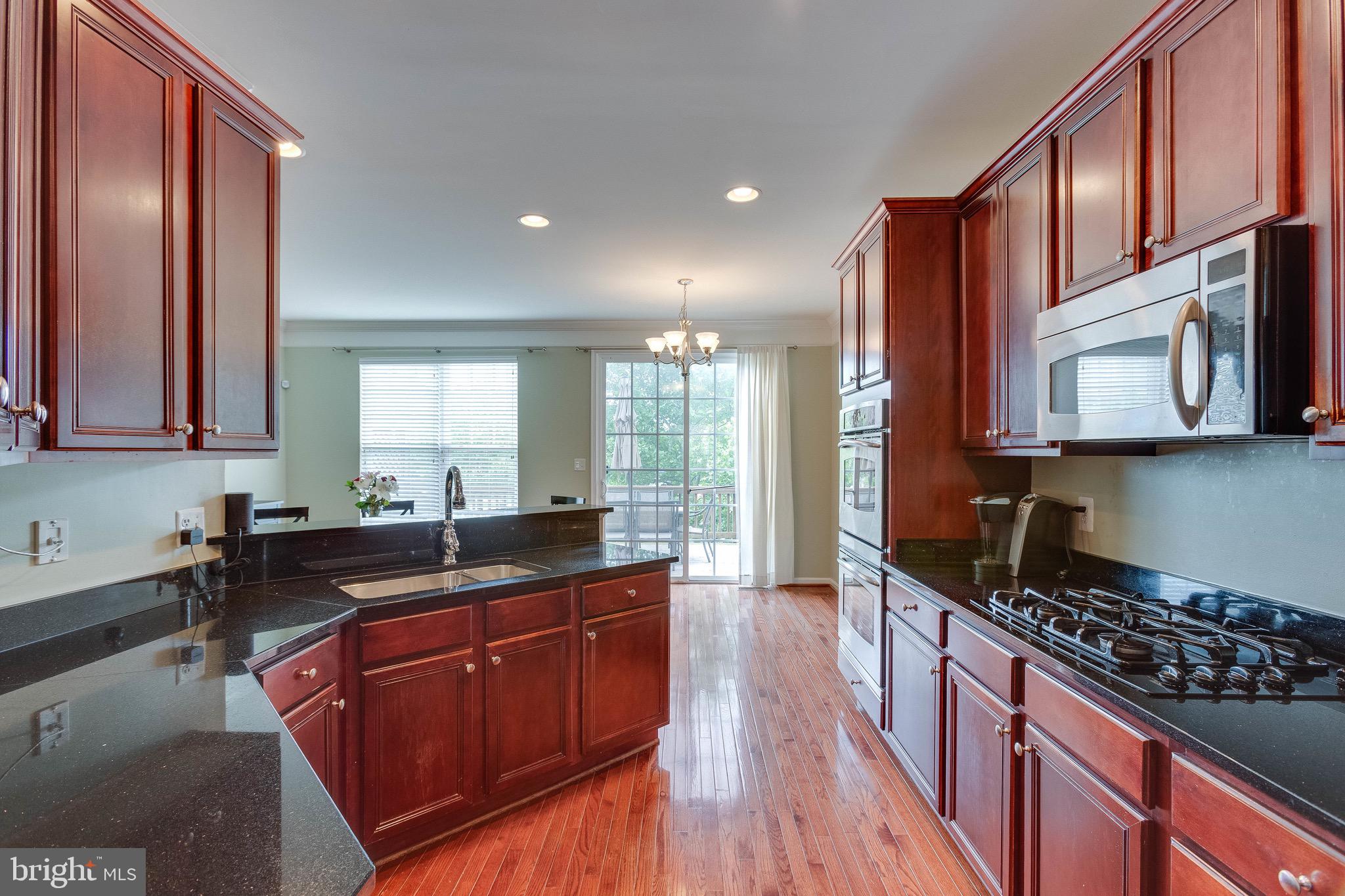 BROADLANDS SOUTH - Residential Lease