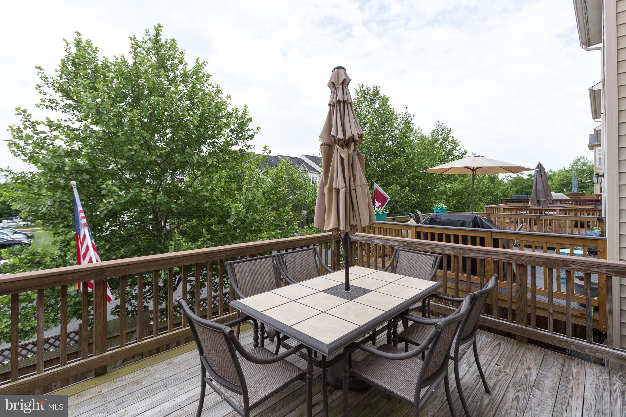 BROADLANDS SOUTH - Residential Lease