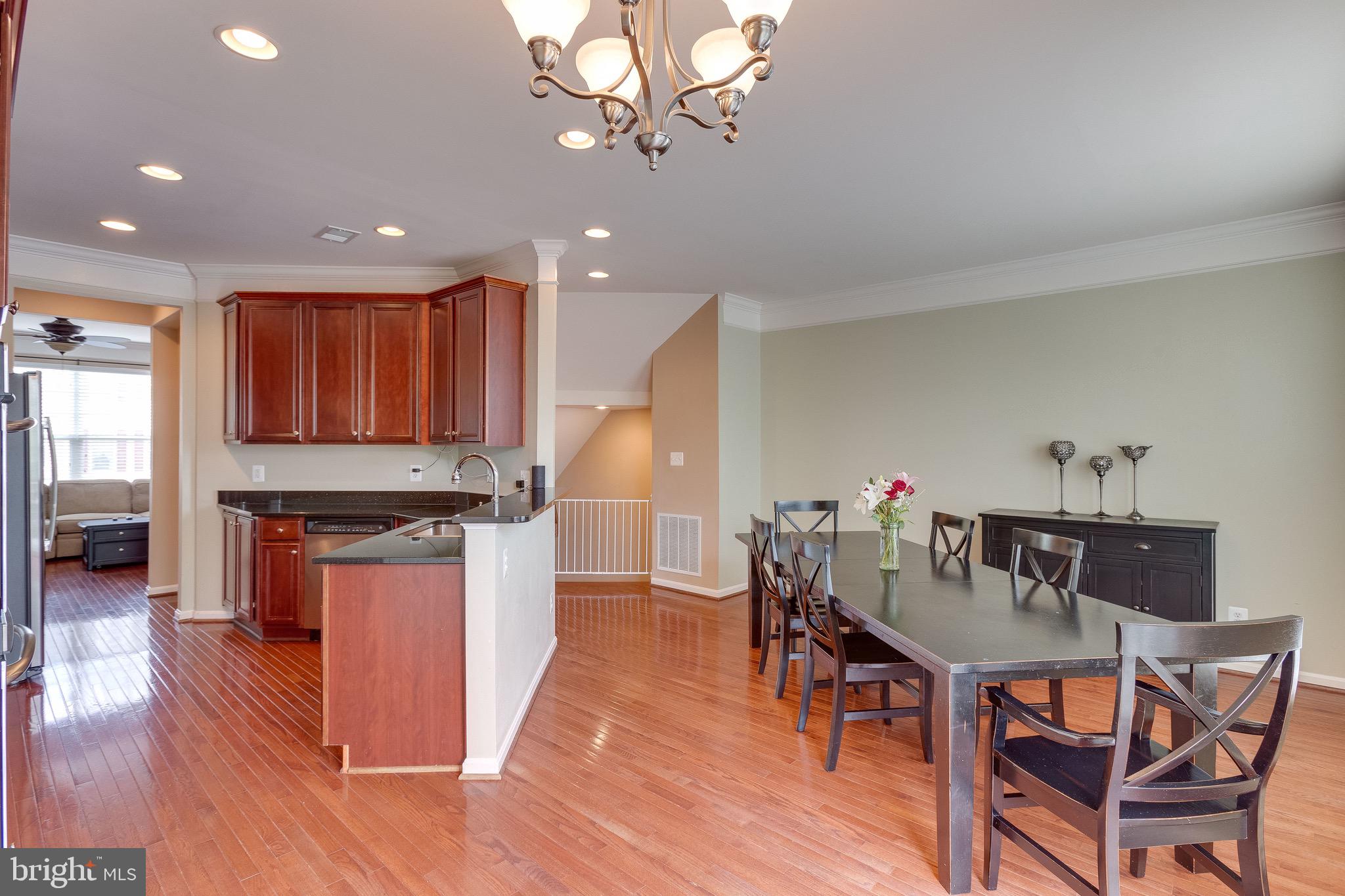 BROADLANDS SOUTH - Residential Lease