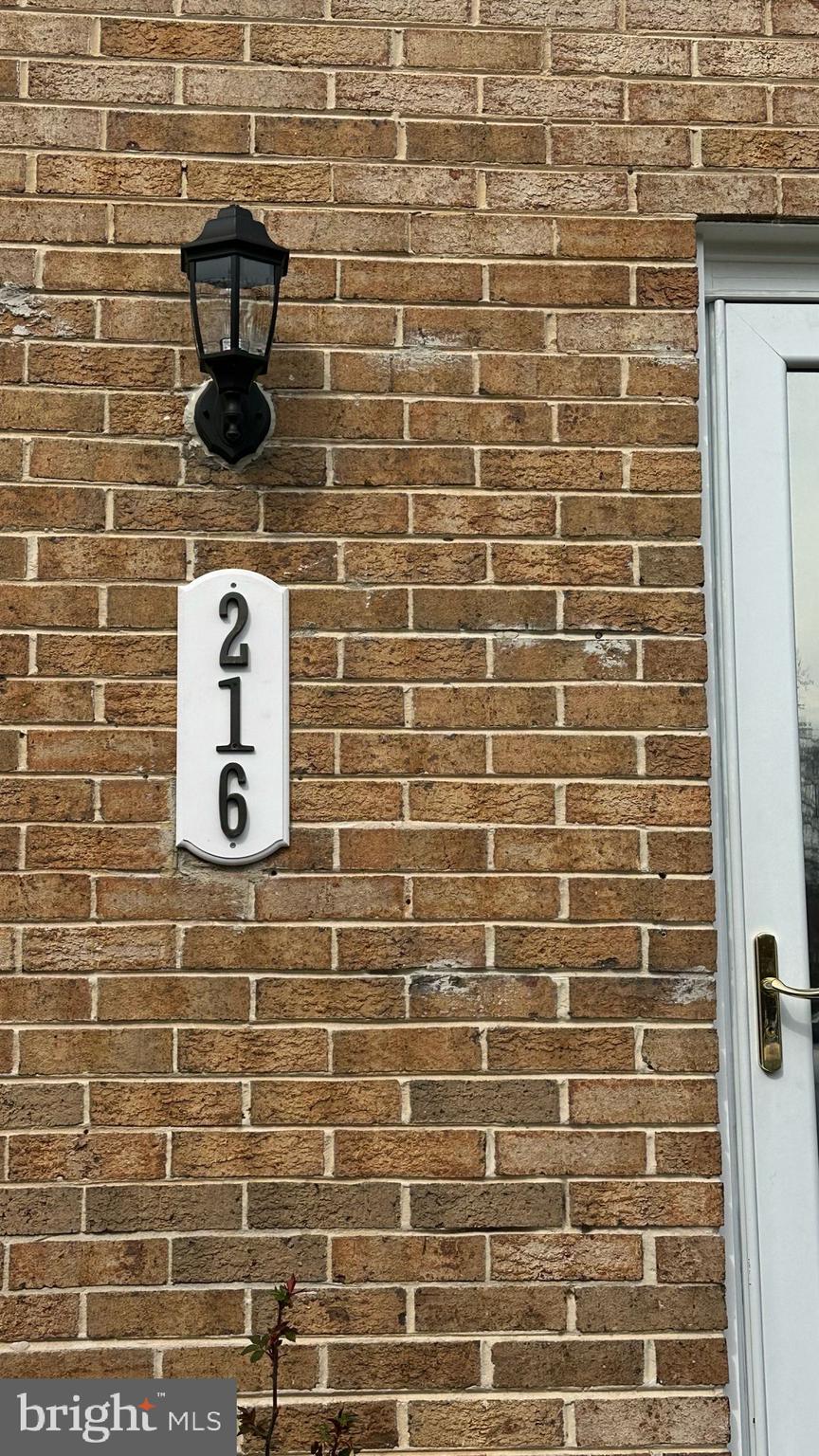 216 PENDER PLACE