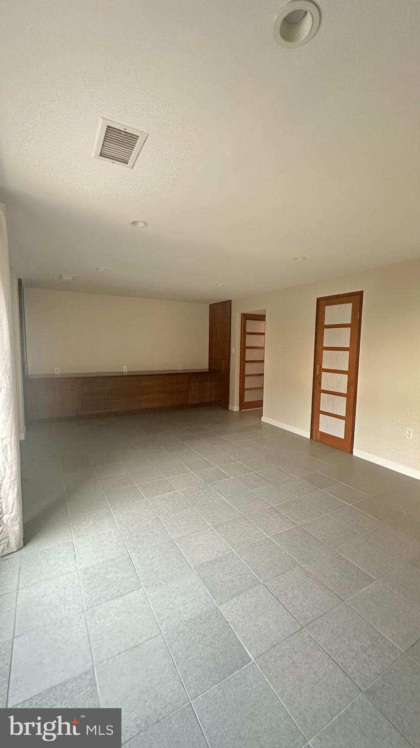 ROCKSHIRE - Residential