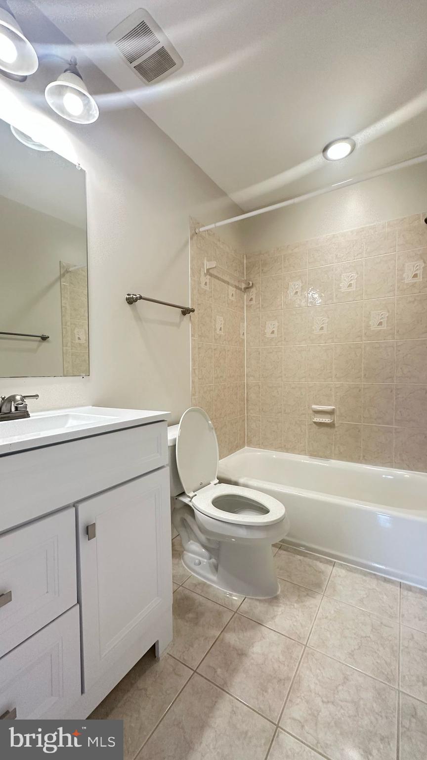 ROCKSHIRE - Residential